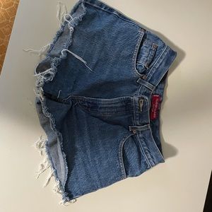 Vintage Levi’s shorts